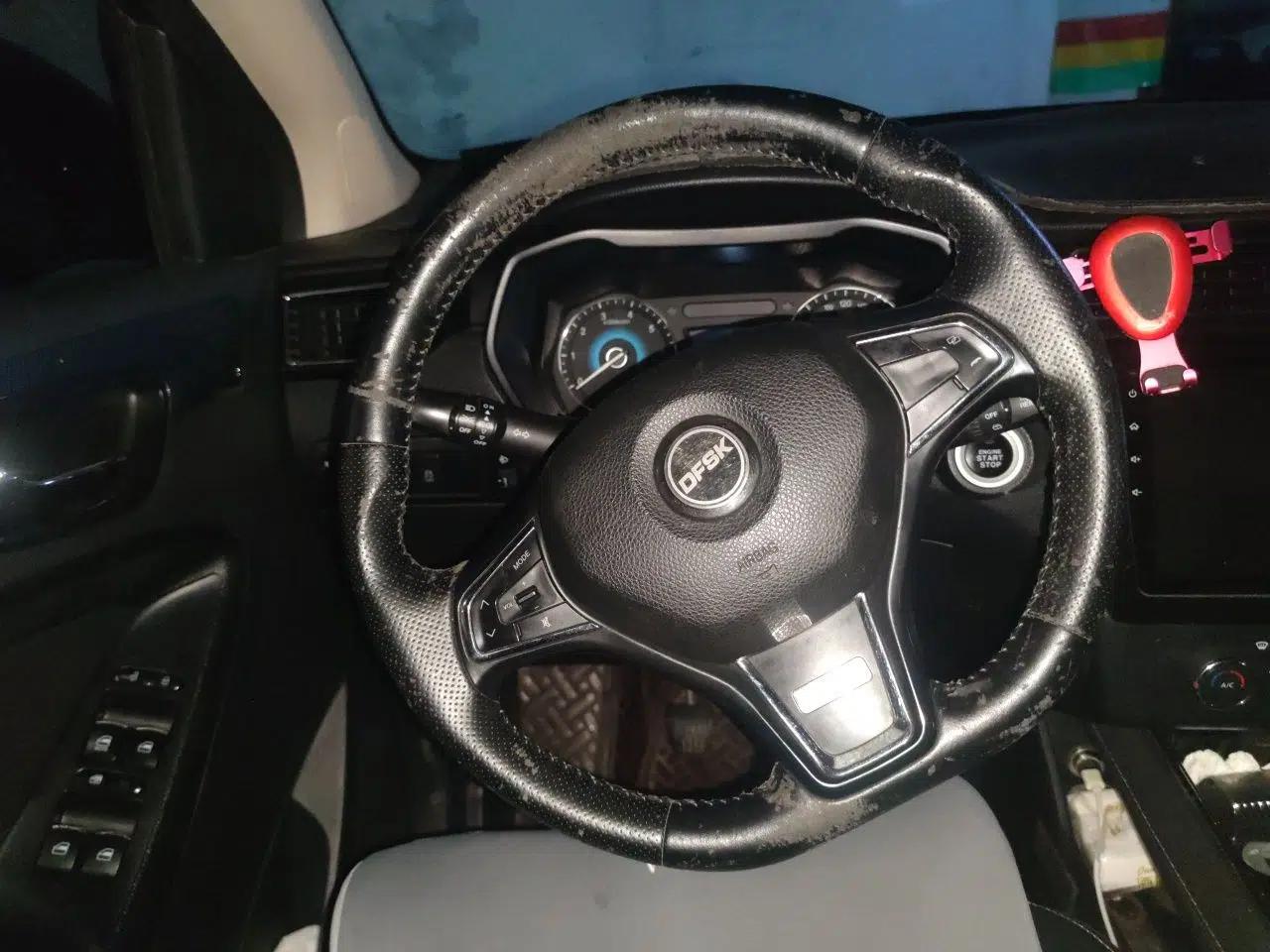 Dongfeng Fengon 580 2017 1.5T Manual Luxury Model — миниатюра 11