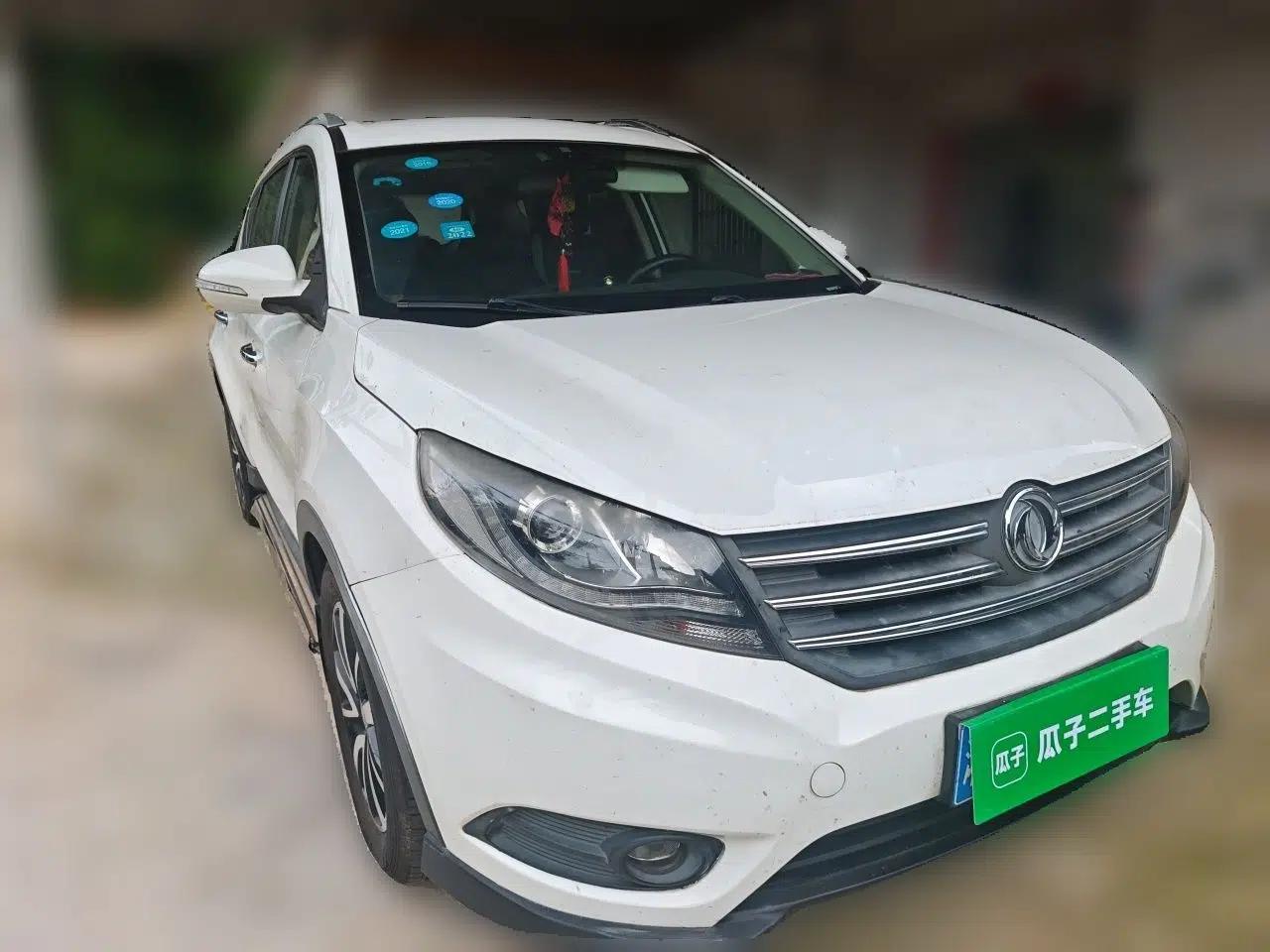 Dongfeng Fengon 580 2016 1.5T Manual Luxury Edition — миниатюра 3