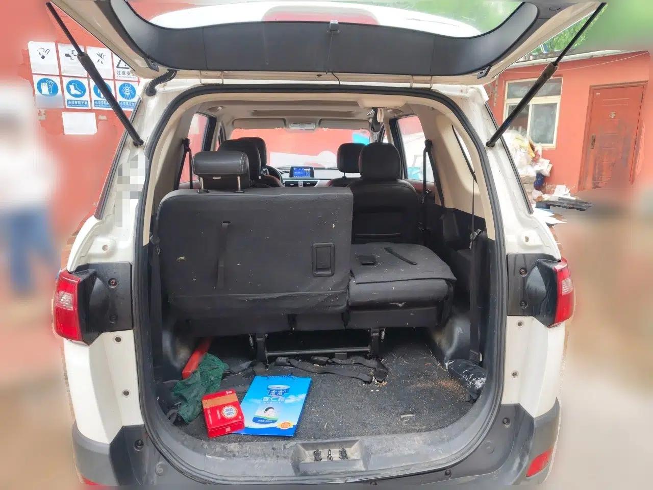 Dongfeng Fengon 370 2018 S370 1.5L CVT Luxury 7-Seater — миниатюра 20