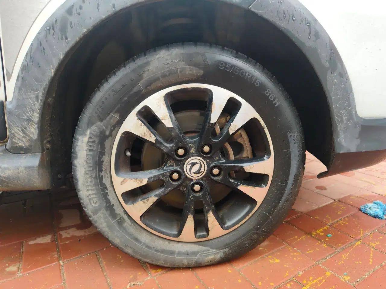 Dongfeng Fengon 370 2018 S370 1.5L CVT Luxury 7-Seater — миниатюра 8