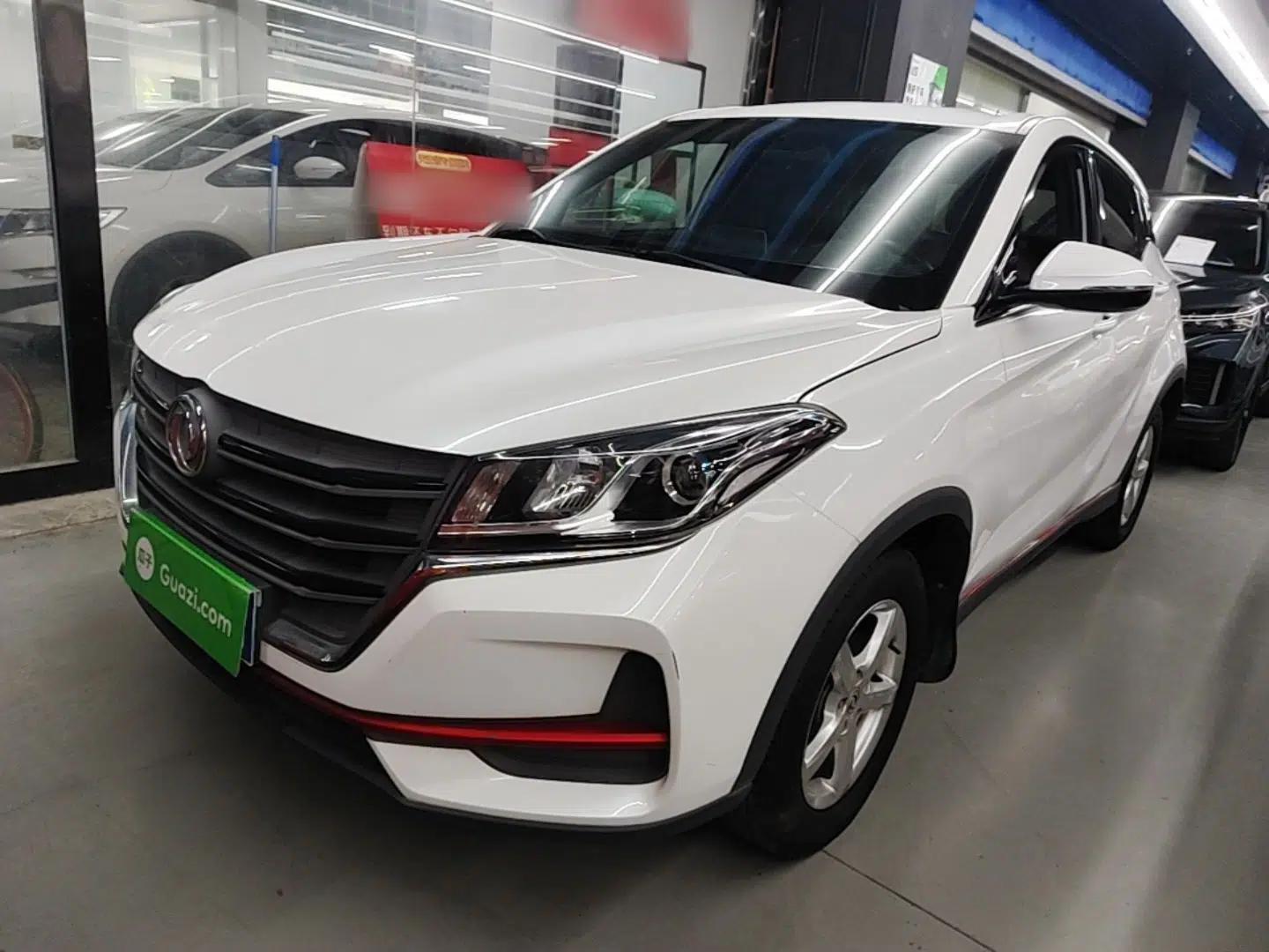 Dongfeng Fengon 500 2021 1.5L CVT Enjoyment Model — миниатюра 1
