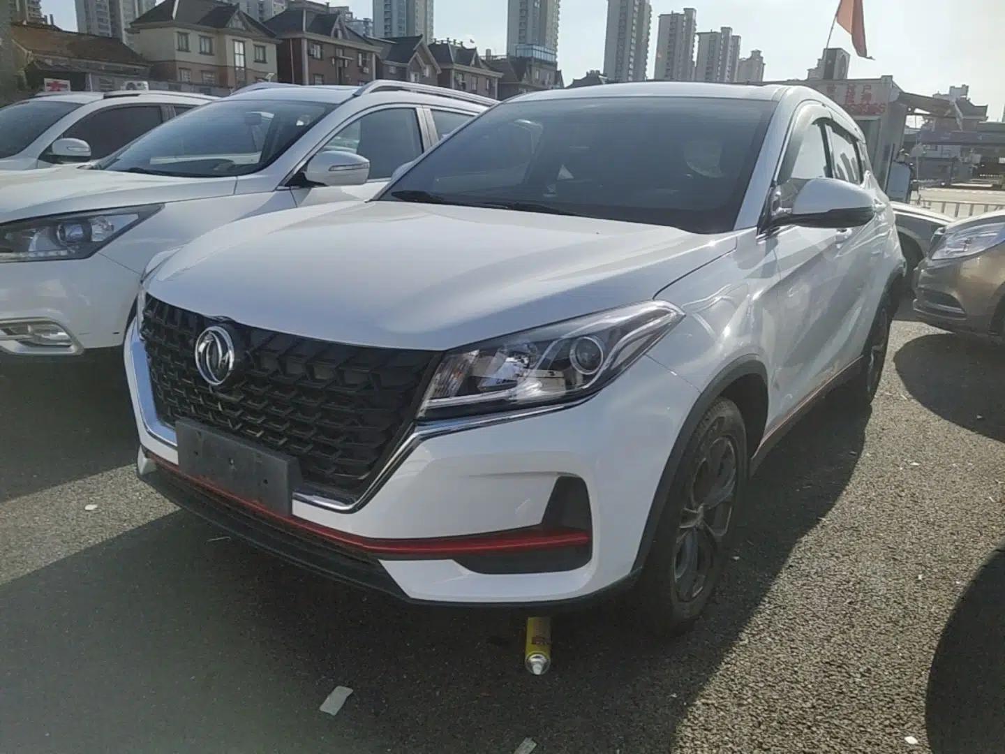 Dongfeng Fengon 500 2022 1.5T CVT Comfort Edition — миниатюра 1