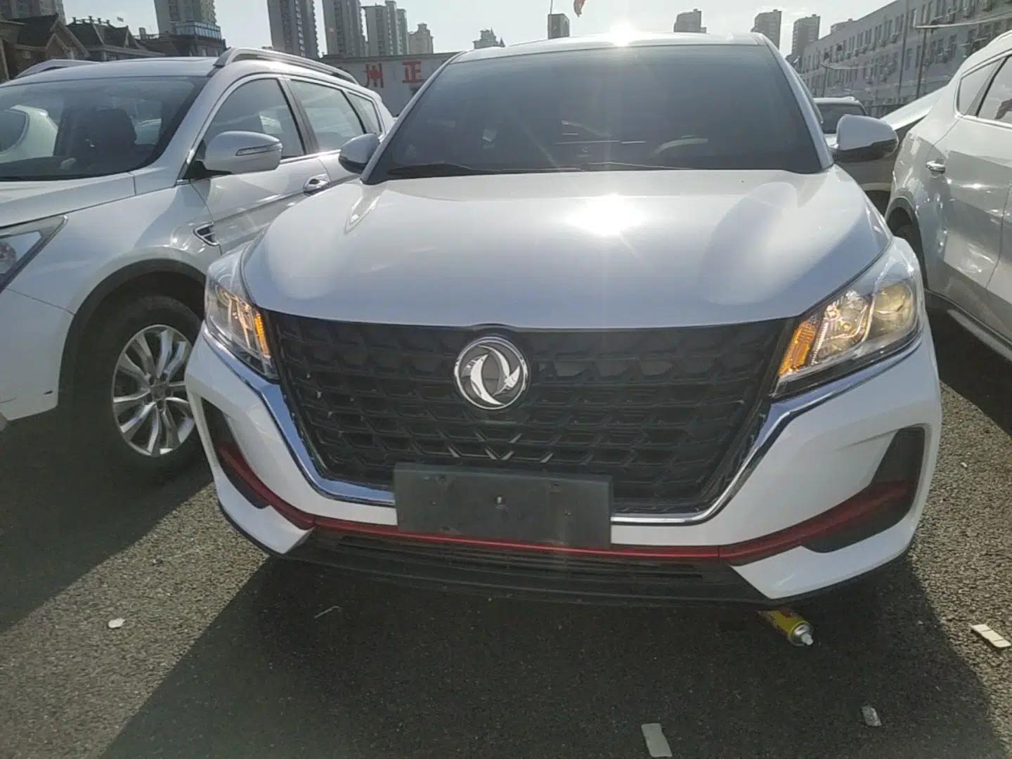Dongfeng Fengon 500 2022 1.5T CVT Comfort Edition — миниатюра 2