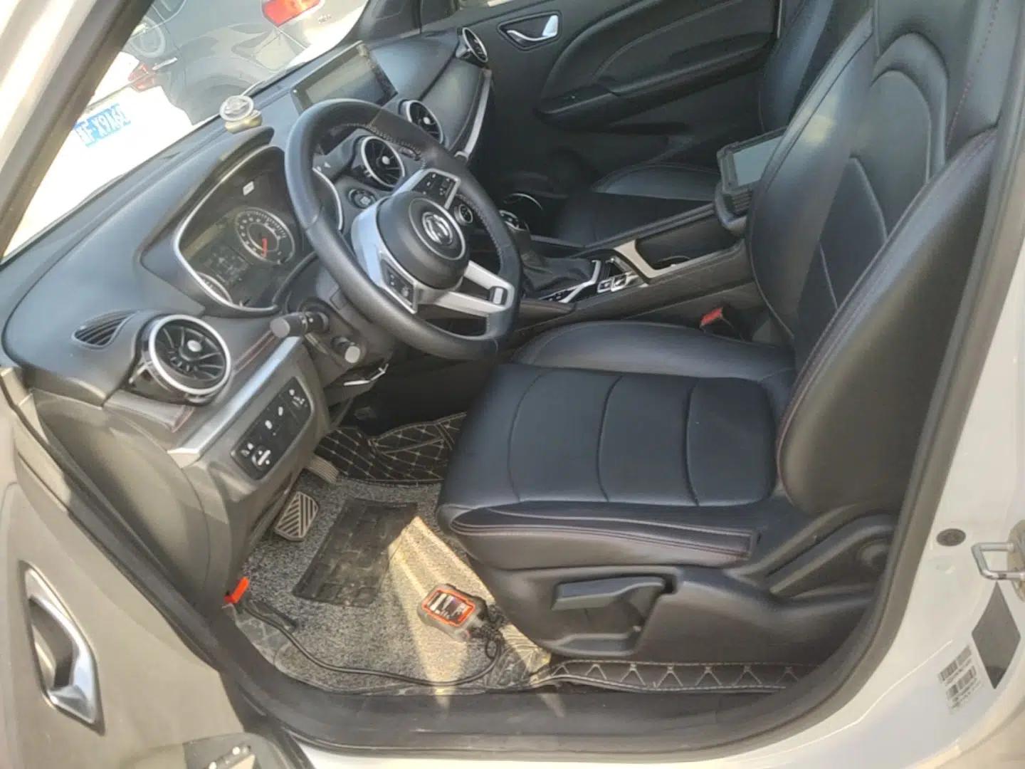 Dongfeng Fengon 500 2022 1.5T CVT Comfort Edition — миниатюра 18