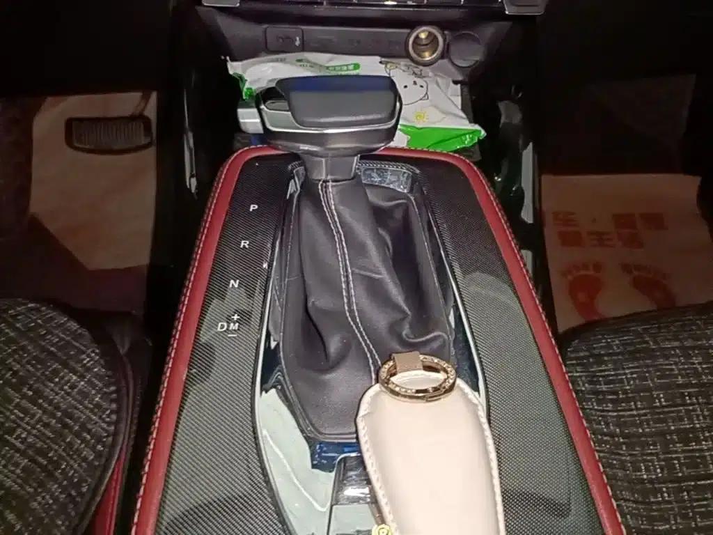 Changan Oushang X5 2021 Facelift 1.5T DCT Luxury Edition — миниатюра 14