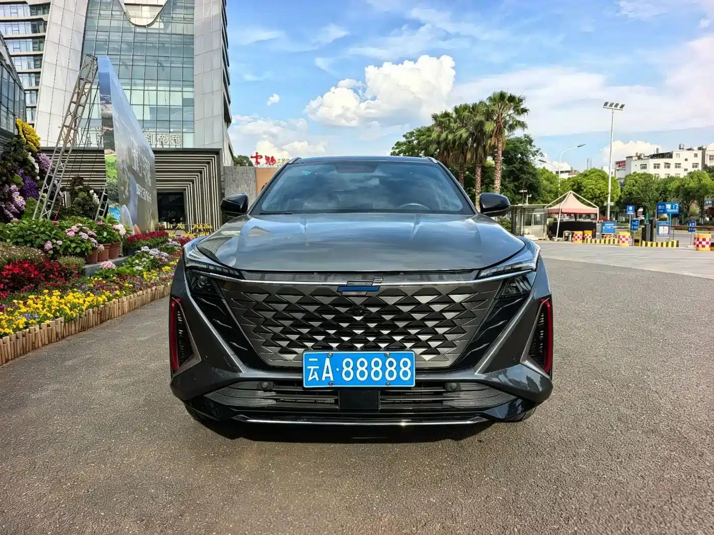 Changan Oushang Z6 2023 Blue Whale 1.5T DCT Smart Edition — миниатюра 2