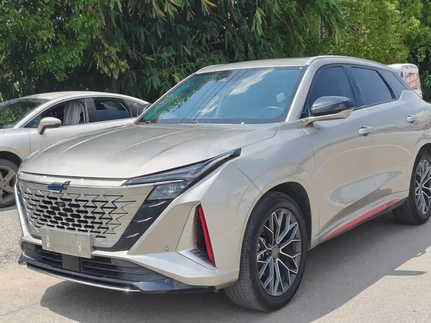 Changan Oushang Z6 2022 Blue Whale 1.5T DCT Smart City Edition — миниатюра 1