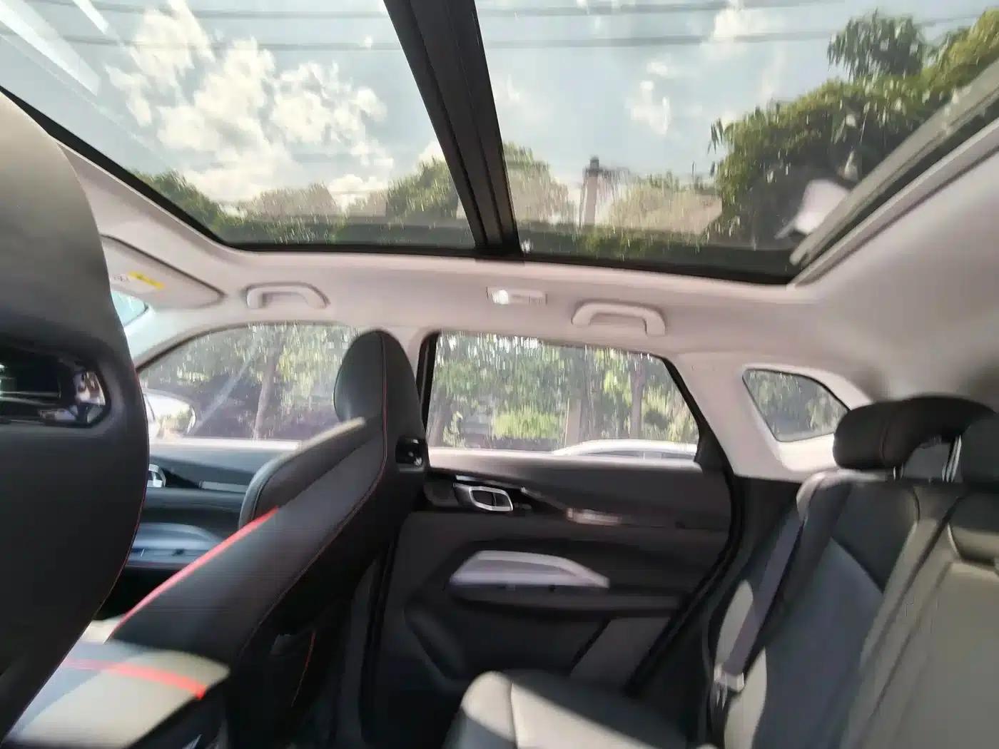 Changan Oushang Z6 2022 Blue Whale 1.5T DCT Smart City Edition — миниатюра 11