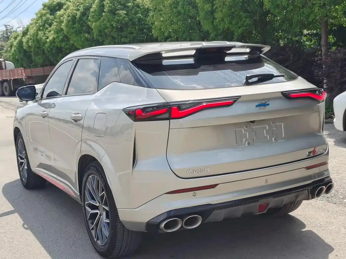 Changan Oushang Z6 2022 Blue Whale 1.5T DCT Smart City Edition — миниатюра 7