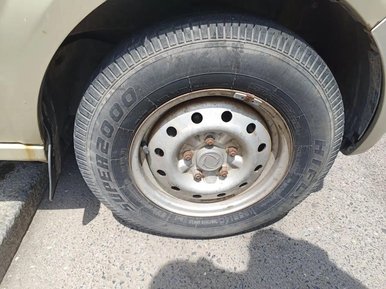 Dongfeng Xiaokang C37 2012 1.4L Comfort Version DK13-06 — миниатюра 8