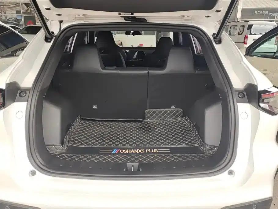 Changan Oushang X5 PLUS 2023 Facelift 1.5T DCT Premium Edition — миниатюра 4