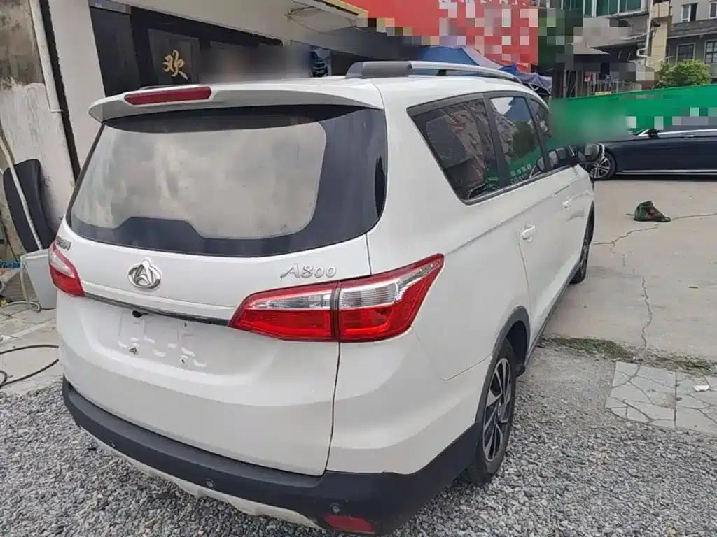 Changan Oushang A800 2017 1.6L Manual Comfort Model — миниатюра 6