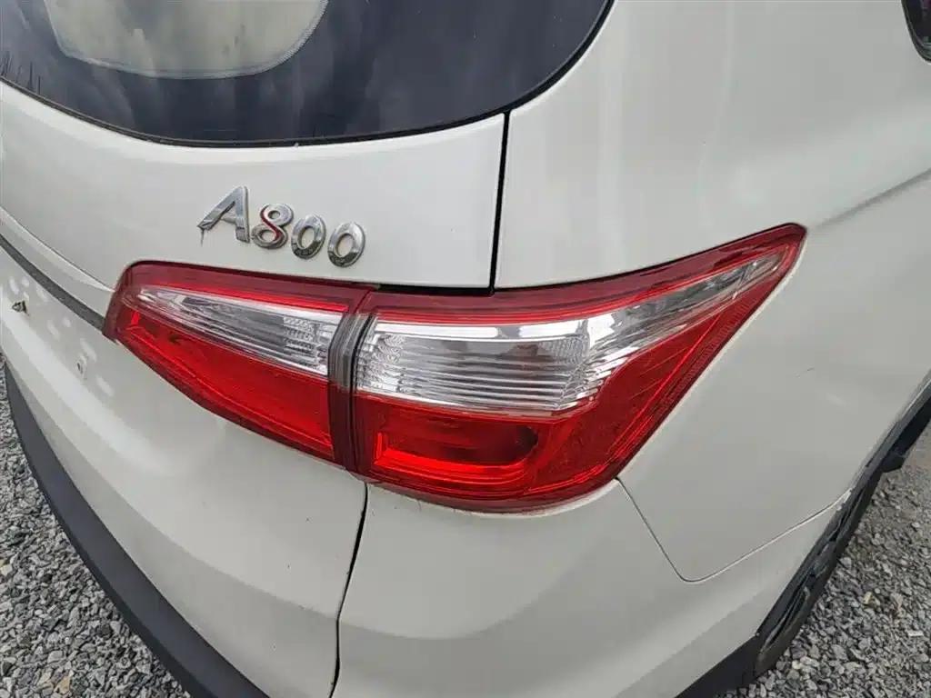 Changan Oushang A800 2017 1.6L Manual Comfort Model — миниатюра 7