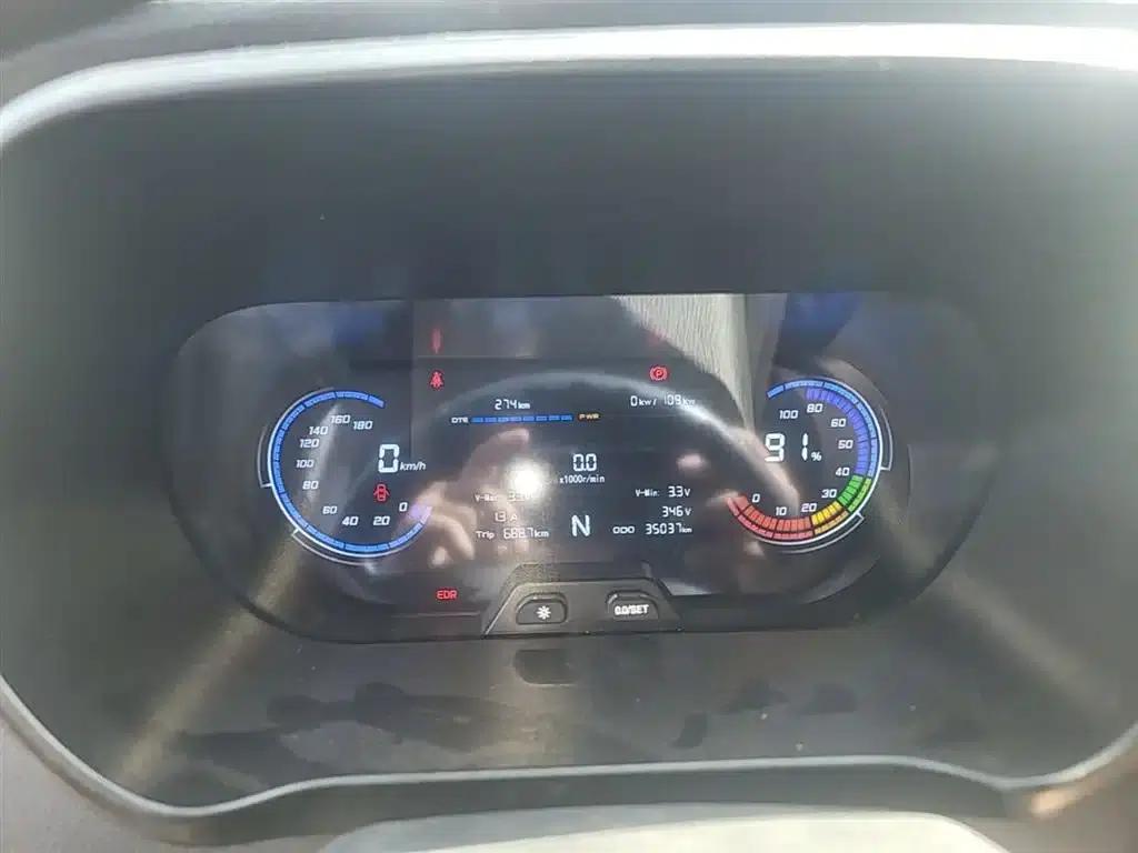 Changan Ruixing EM80 2025 Passenger Edition Comfort Model 6 Seats 300km Range Double Door — миниатюра 8