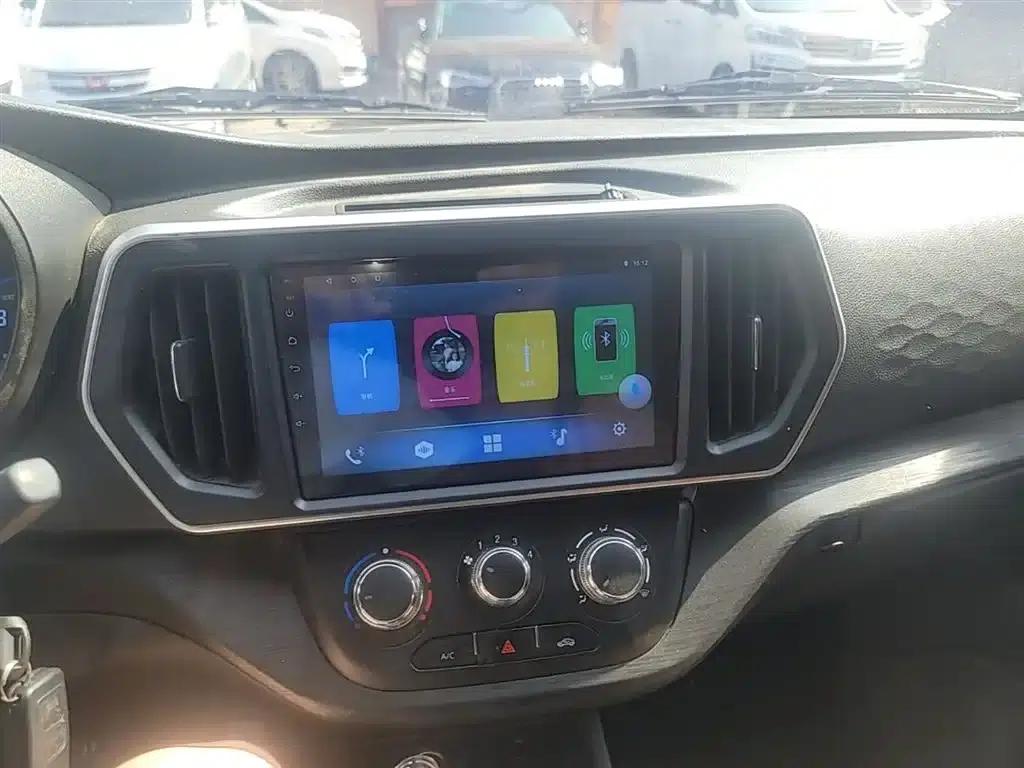 Changan Ruixing EM80 2025 Passenger Edition Comfort Model 6 Seats 300km Range Double Door — миниатюра 9