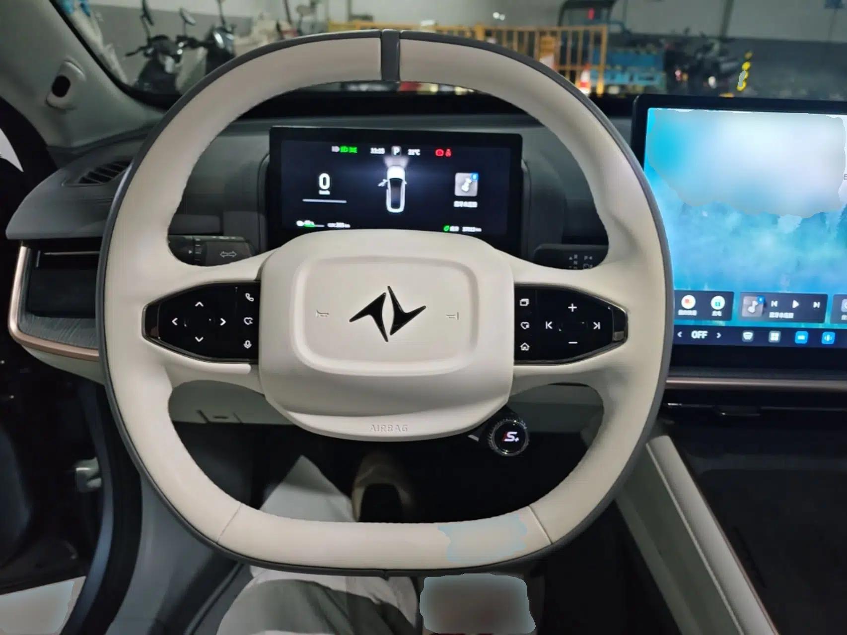 Dongfeng eπ eπ007 2024 Pure Electric 540 All-Wheel Drive Max Edition — миниатюра 14