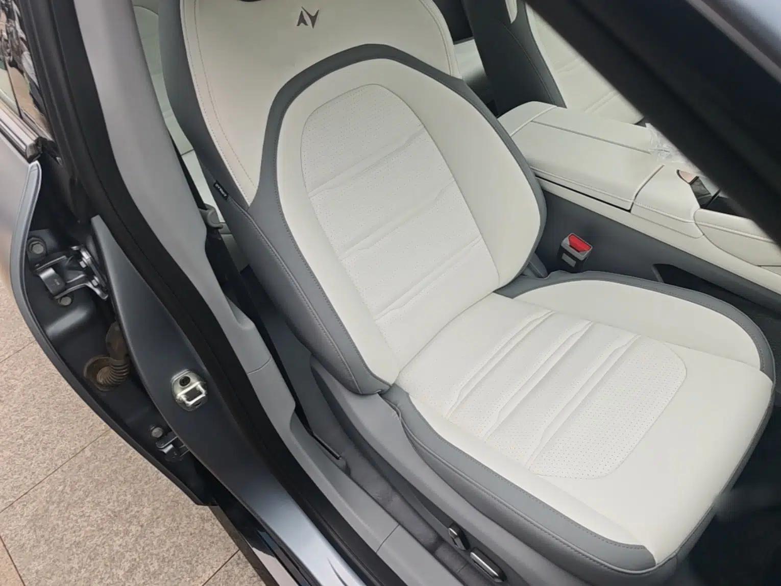 Dongfeng eπ eπ007 2024 Pure Electric 540 All-Wheel Drive Max Edition — миниатюра 9