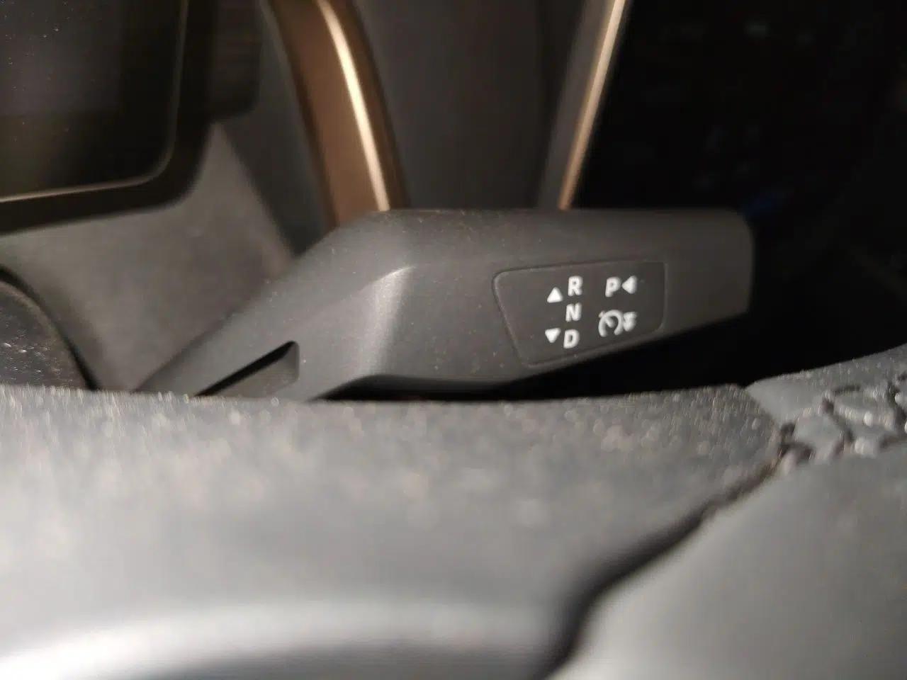 Dongfeng eπ eπ008 2024 636Max All-Electric Version 6 Seats — миниатюра 15