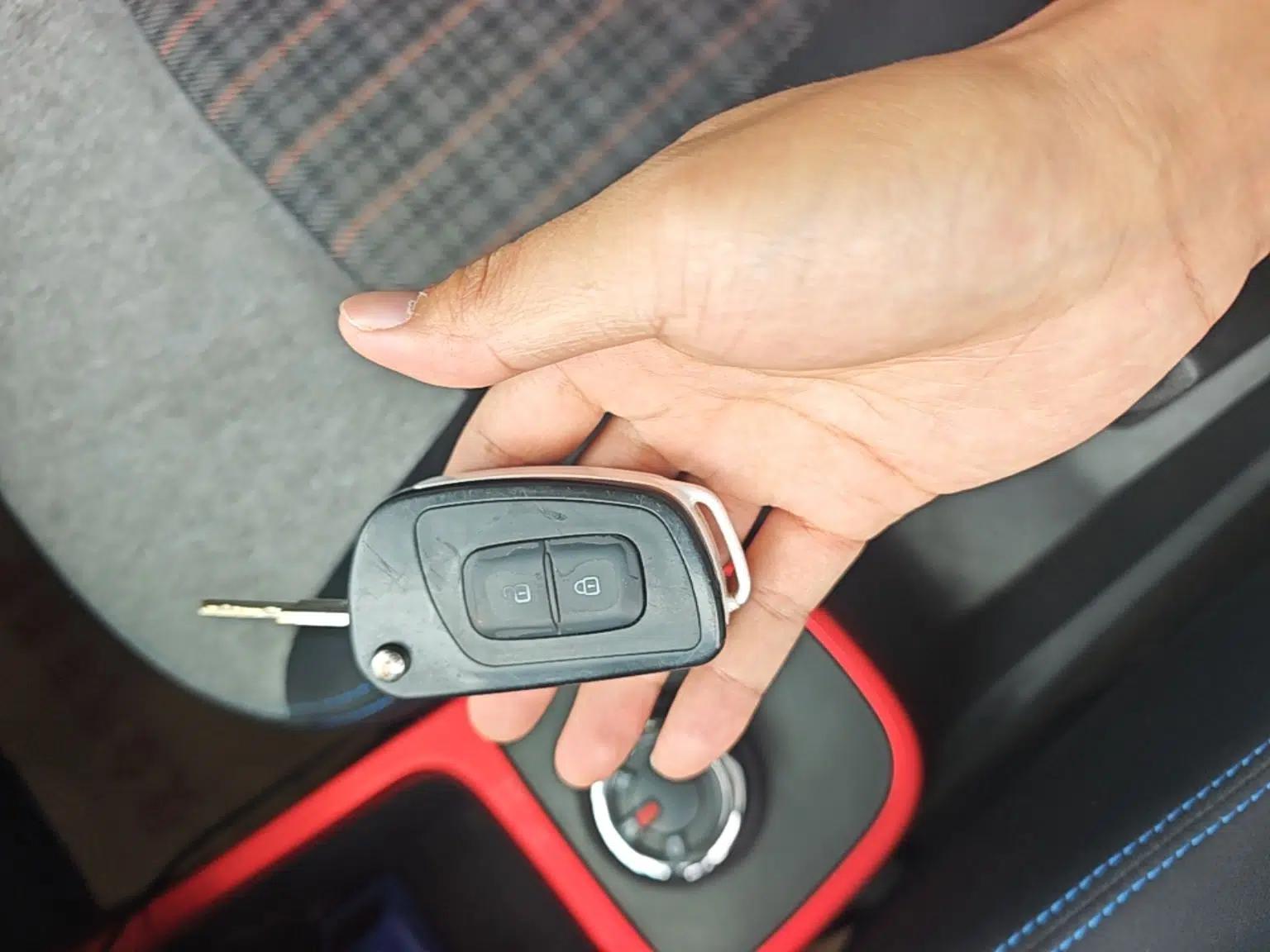 Dongfeng NAMMI EX1 2022 PRO Enjoyment Model — миниатюра 12