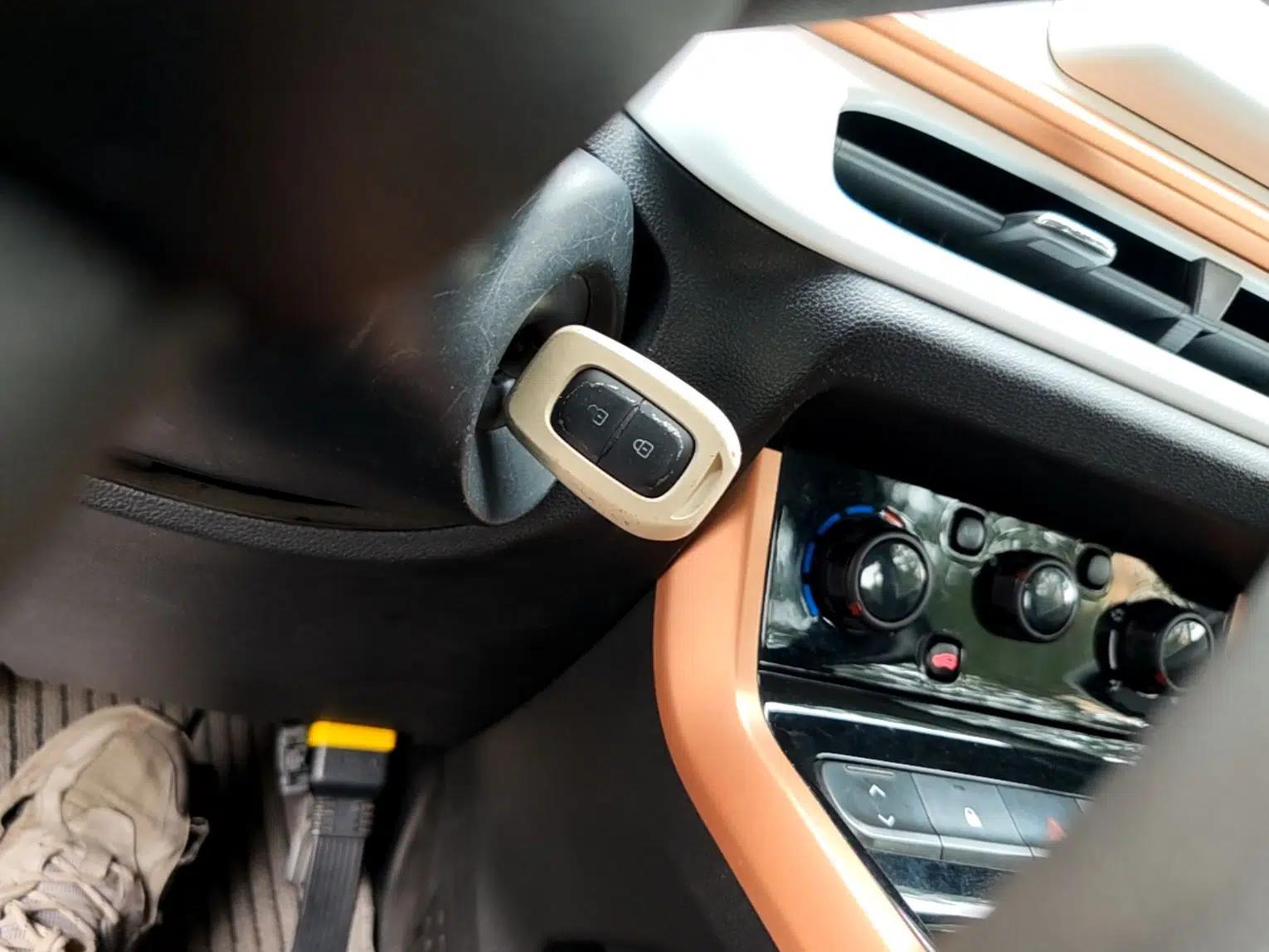 Dongfeng NAMMI EX1 2023 PRO Light Wind Edition Lightning Model — миниатюра 22