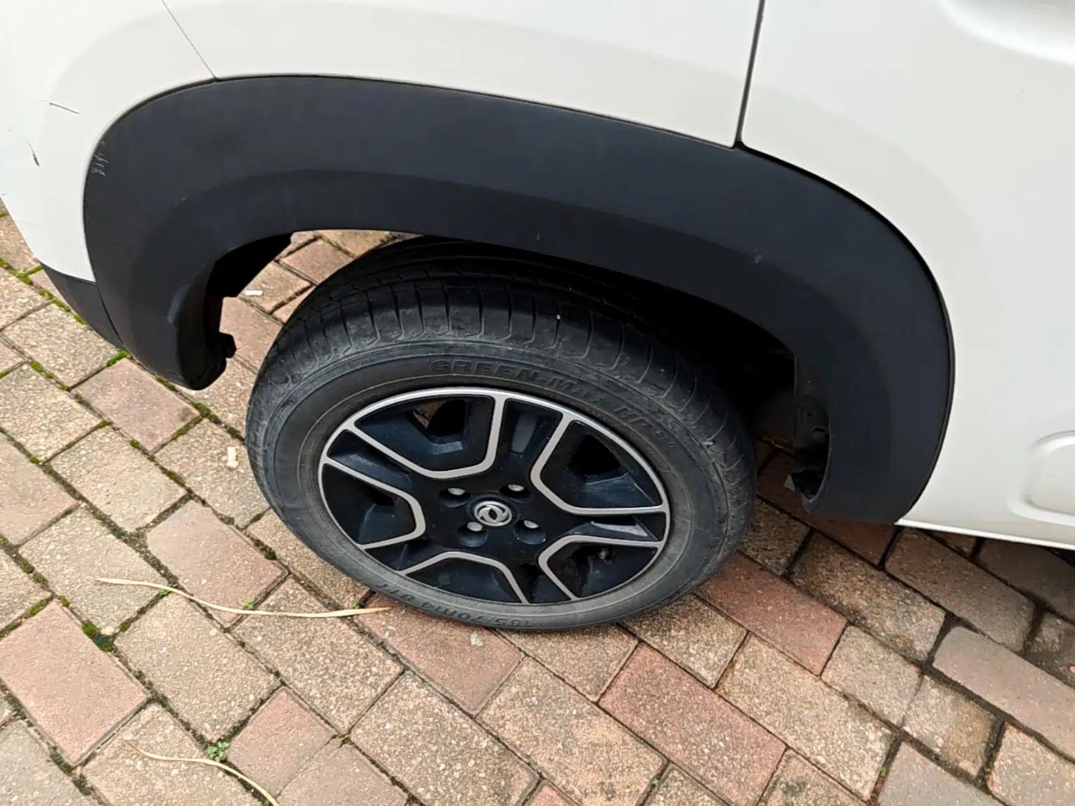 Dongfeng NAMMI EX1 2023 PRO Light Wind Edition Lightning Model — миниатюра 10