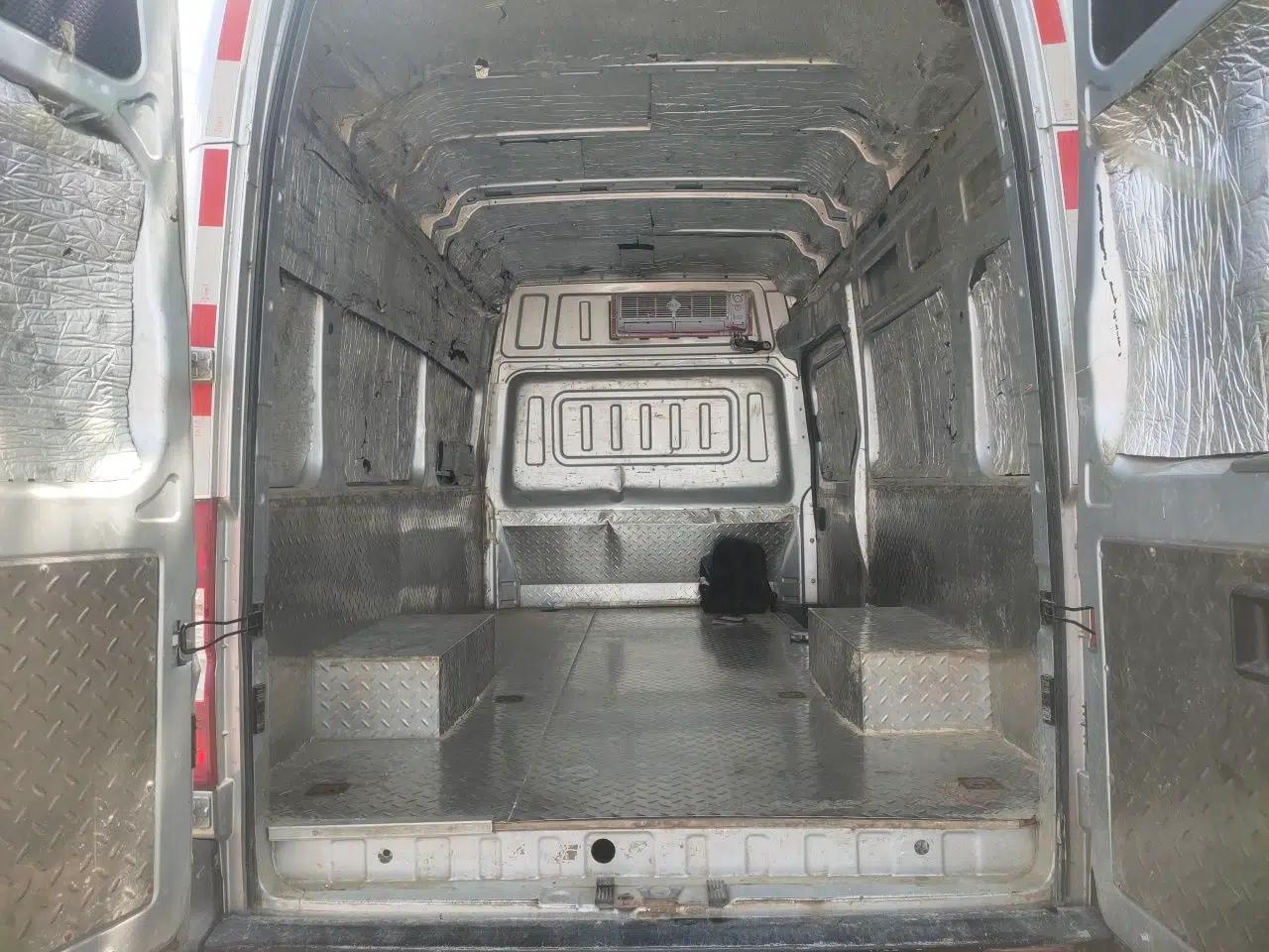 Dongfeng Yufeng  — миниатюра 20