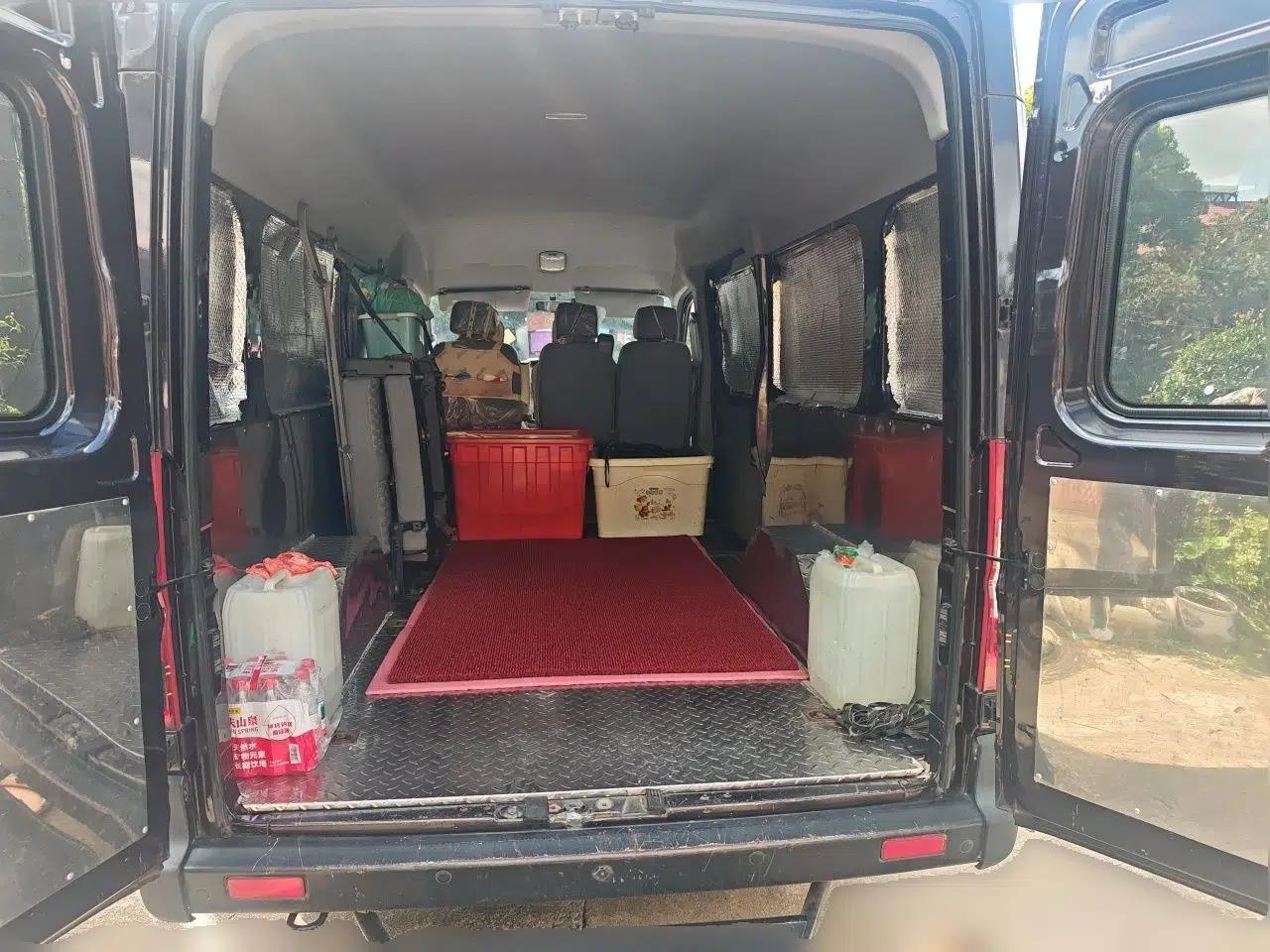 Dongfeng Yufeng 2020 2.3T Economy Logistics Vehicle Long Wheelbase Mid-Roof Design 5-9 Seater WP2.3 — миниатюра 20