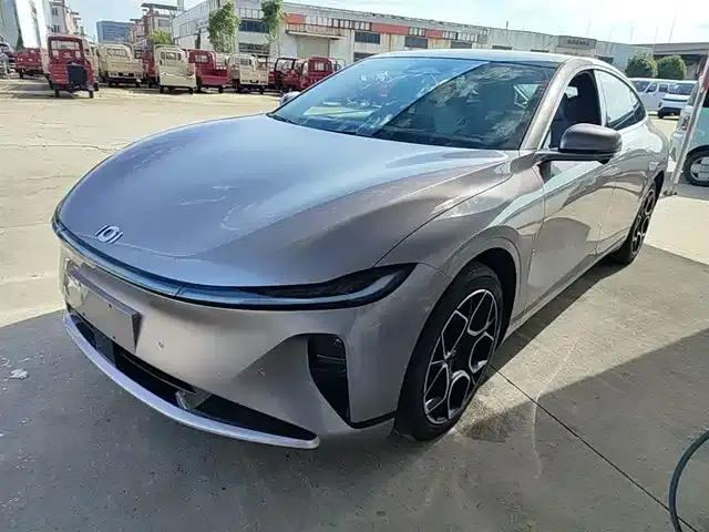 Changan Qiyuan A07 2025 Blue Whale Pure Electric Edition 710 Flagship Model