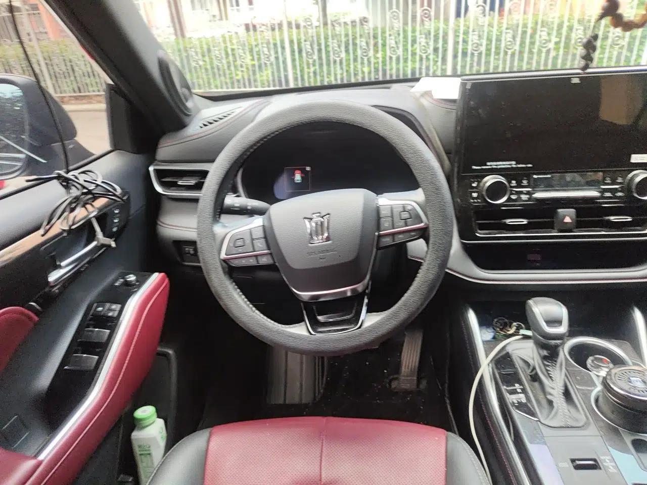 Toyota Crown Kluger 2023 2.5L HEV Four-Wheel Drive Flagship Edition — миниатюра 11