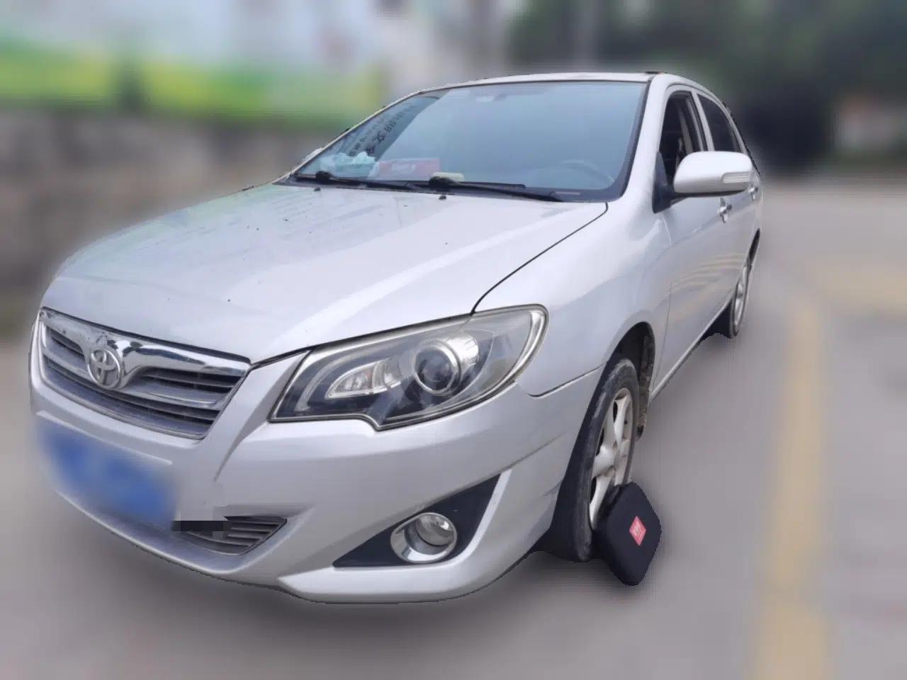 Toyota Corolla EX 2013 1.6L Automatic Excellence Edition — миниатюра 1
