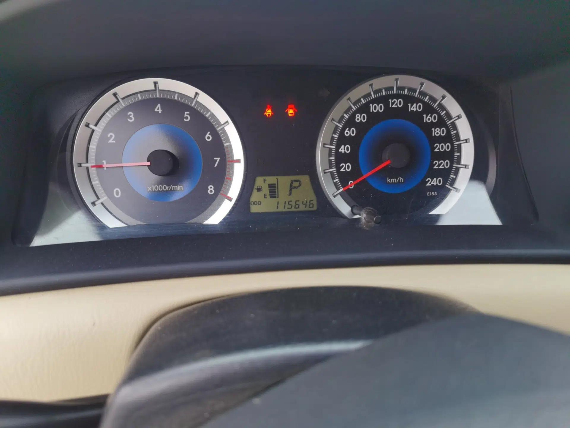 Toyota Corolla EX 2013 1.6L Automatic Excellence Edition — миниатюра 13