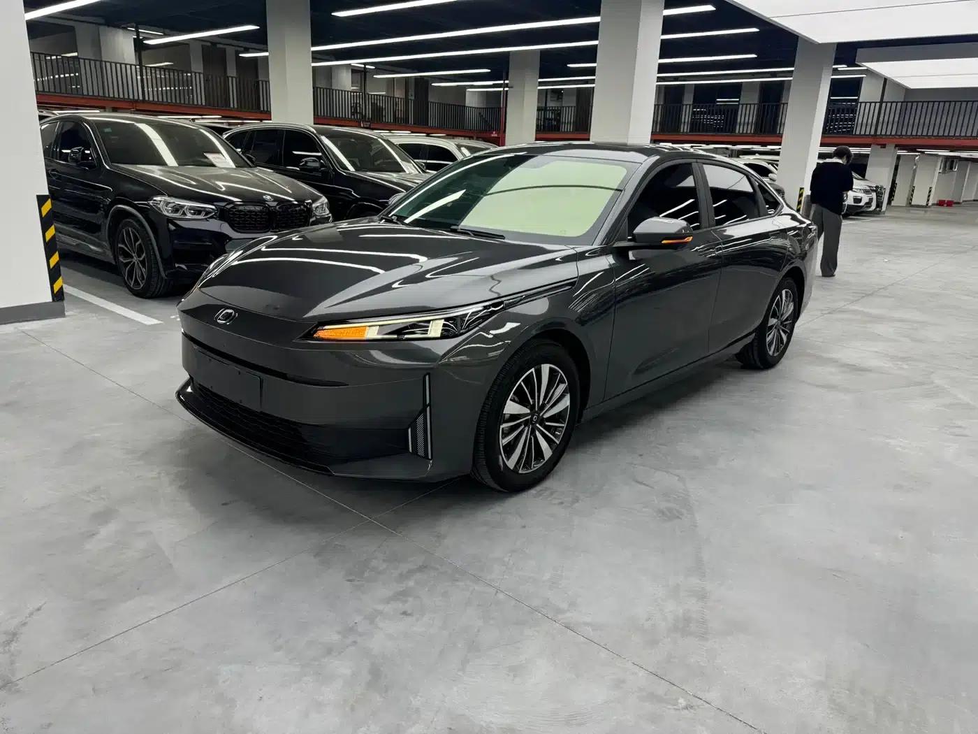 Changan Qiyuan A05 2025 Model - Truly Delicious Edition 70 Leading Type — миниатюра 1