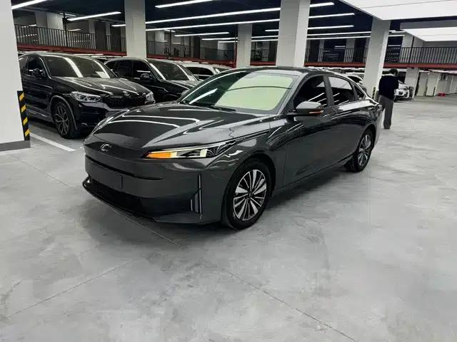 Changan Qiyuan A05 2025 Model - Truly Delicious Edition 70 Leading Type