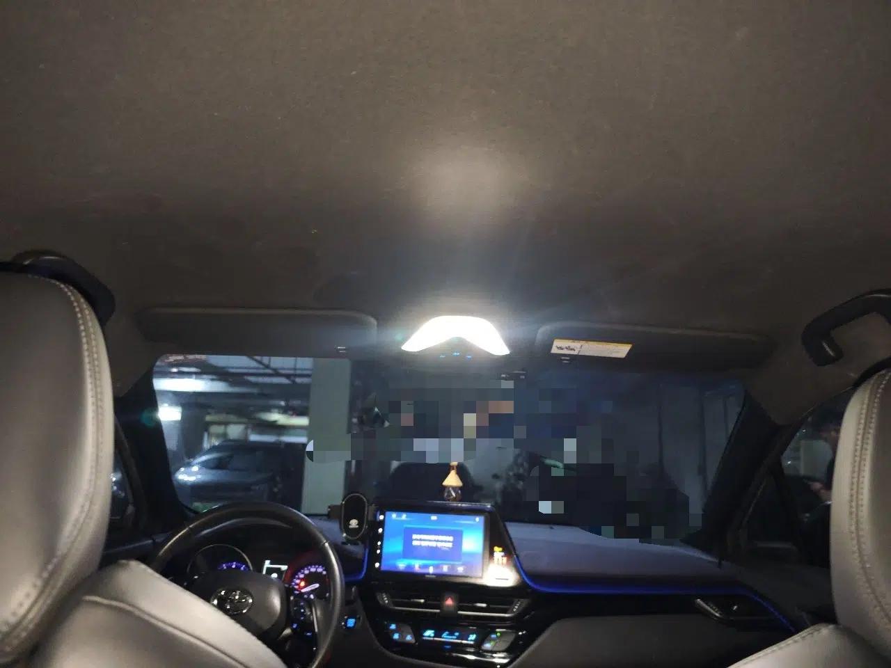 Toyota IZOA 2018 2.0L Yichi Version China VI Standard — миниатюра 19