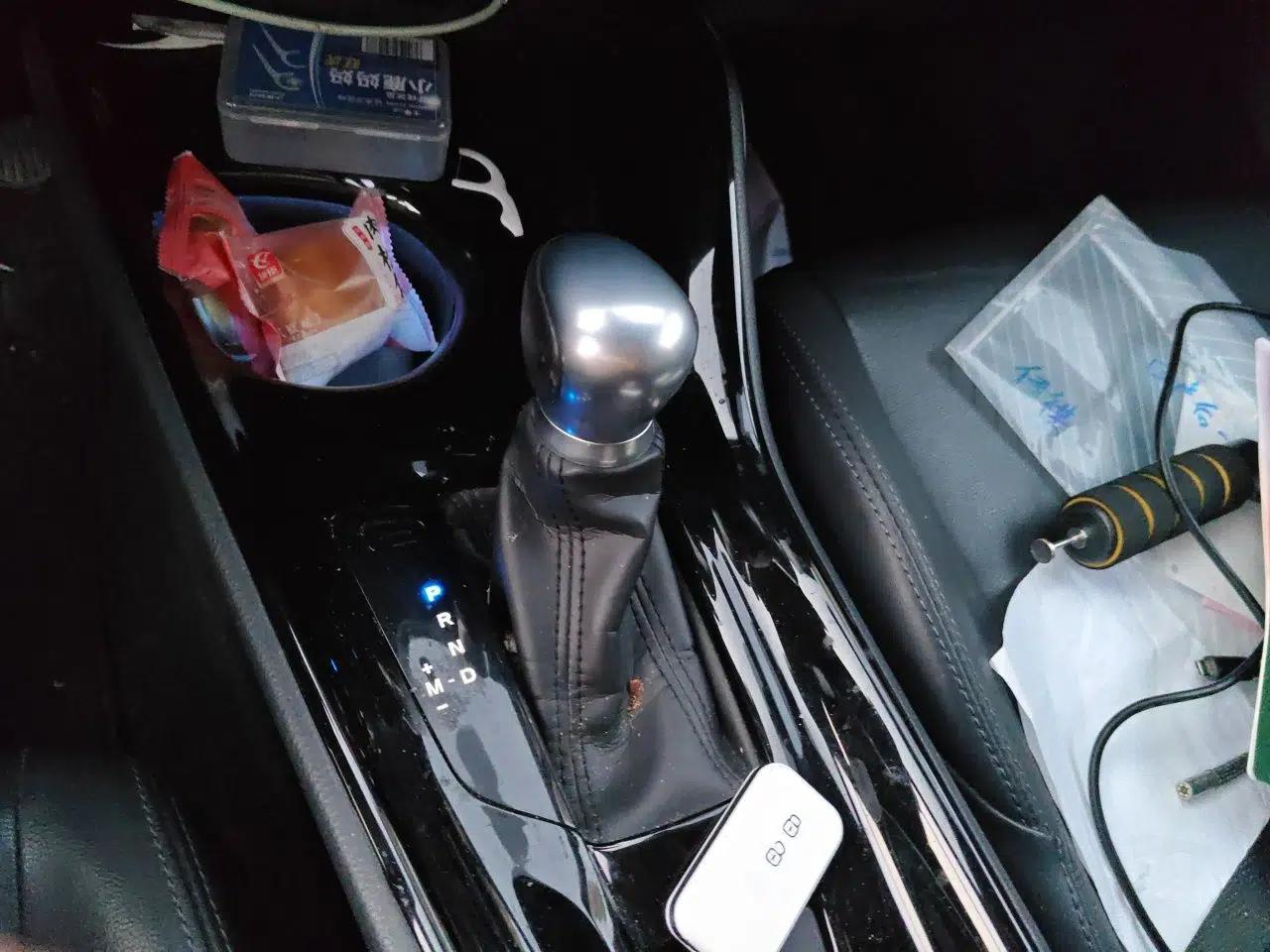 Toyota IZOA 2018 2.0L Yichi Version China VI Standard — миниатюра 15