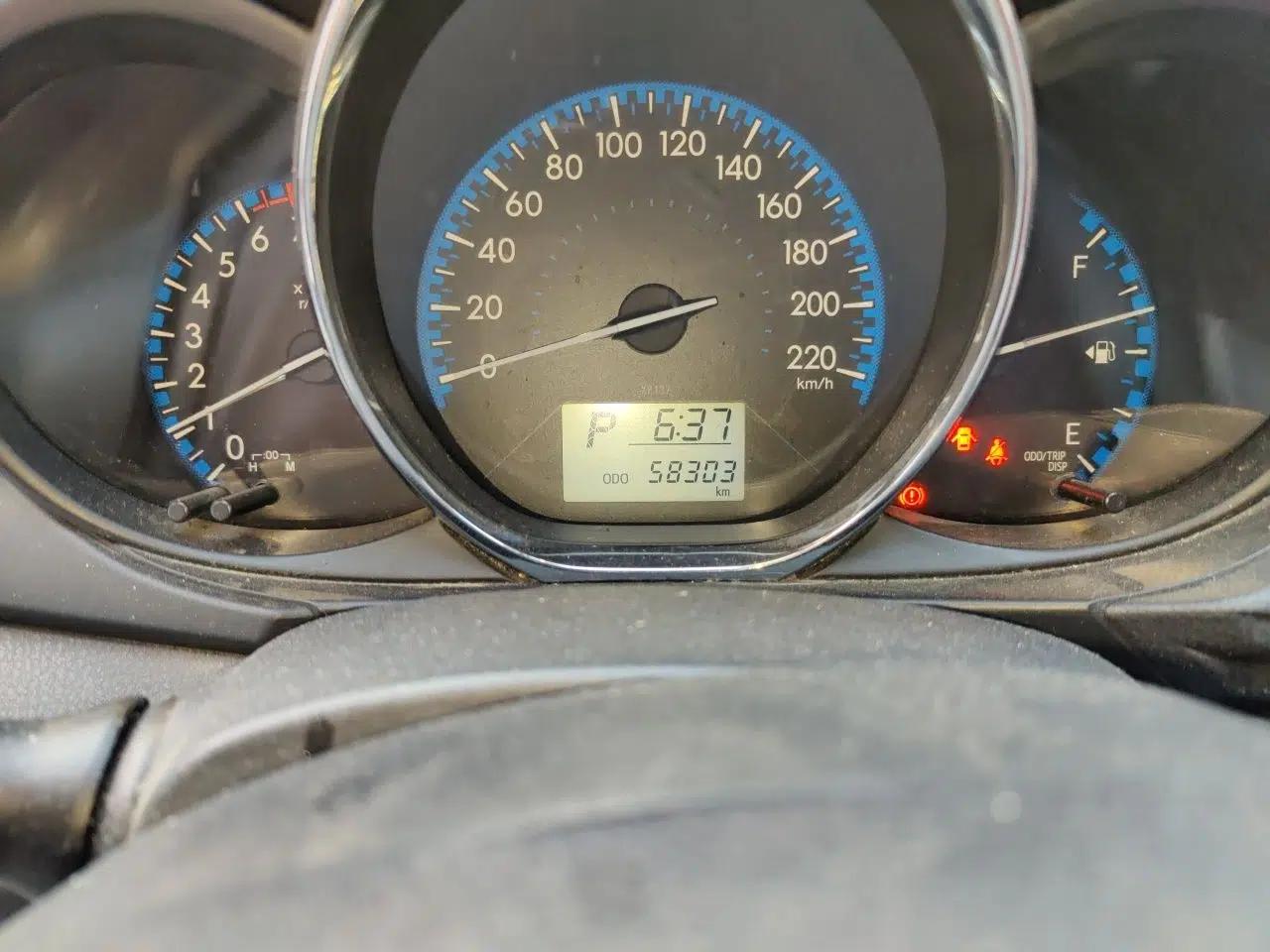 Toyota Vios FS 2017 1.5L CVT Fengchi Edition — миниатюра 13
