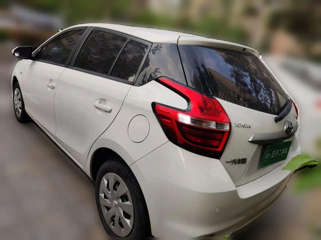 Toyota Vios FS 2017 1.5L CVT Fengchi Edition — миниатюра 4