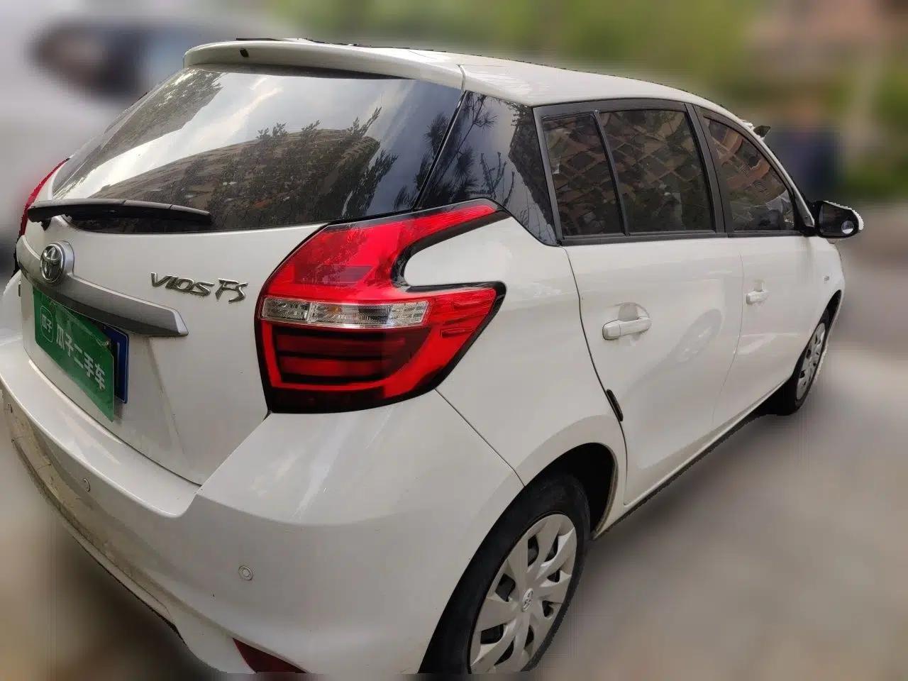 Toyota Vios FS 2017 1.5L CVT Fengchi Edition — миниатюра 6
