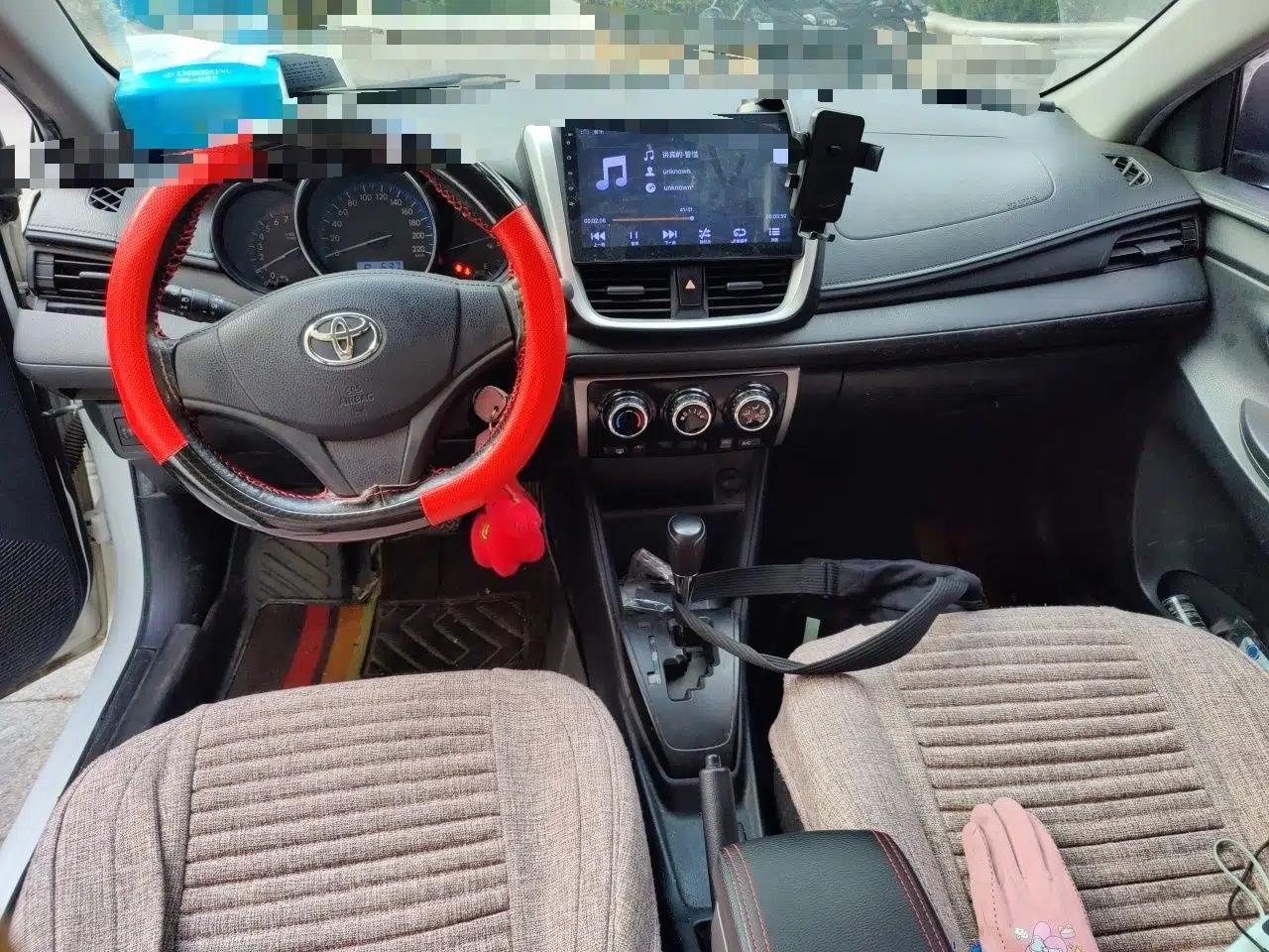 Toyota Vios FS 2017 1.5L CVT Fengchi Edition — миниатюра 10