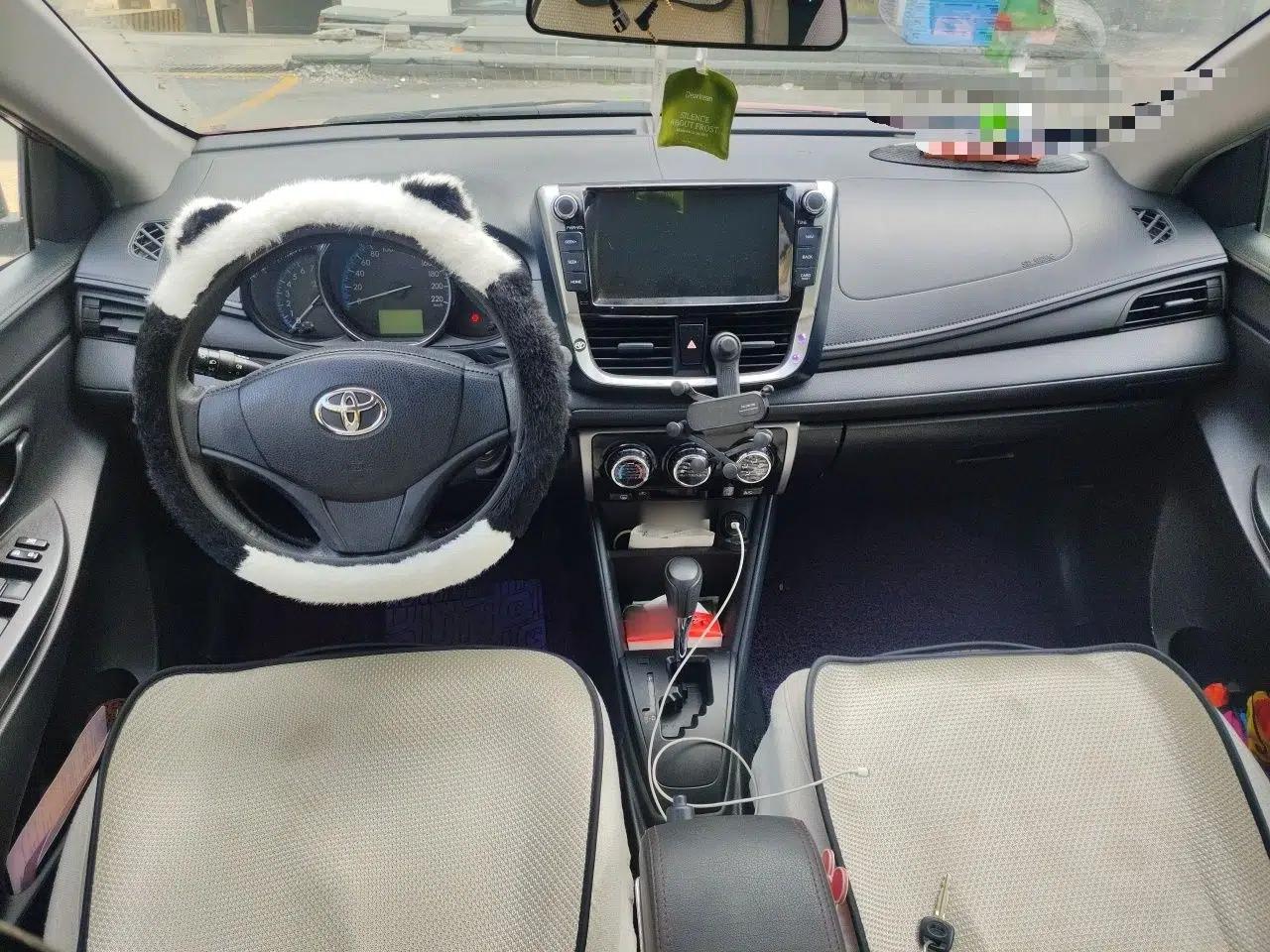 Toyota Vios FS 2017 1.5L CVT Fengchi Edition — миниатюра 10