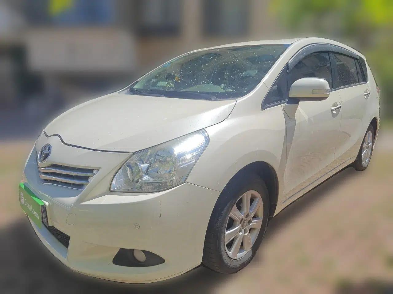 Toyota Verso 2011 180G CVT Luxury Edition — миниатюра 1