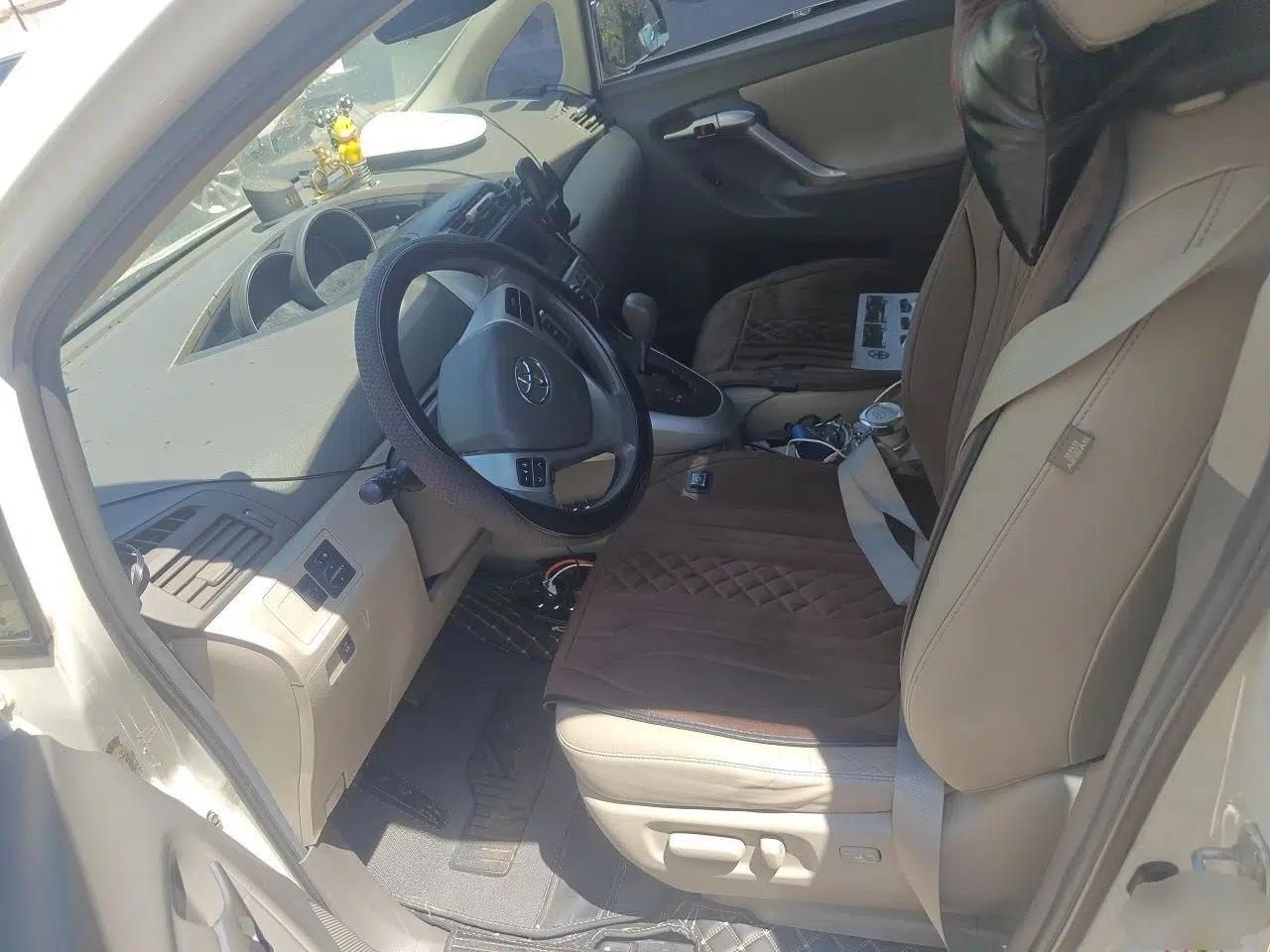 Toyota Verso 2011 180G CVT Luxury Edition — миниатюра 16