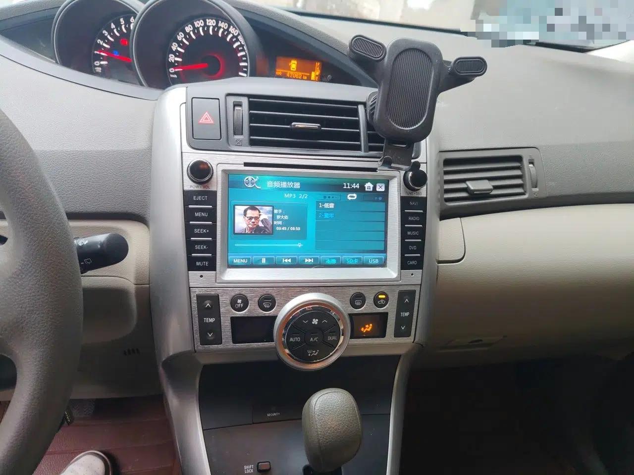 Toyota Verso 2014 Starlight 180G CVT Comfort Edition — миниатюра 14