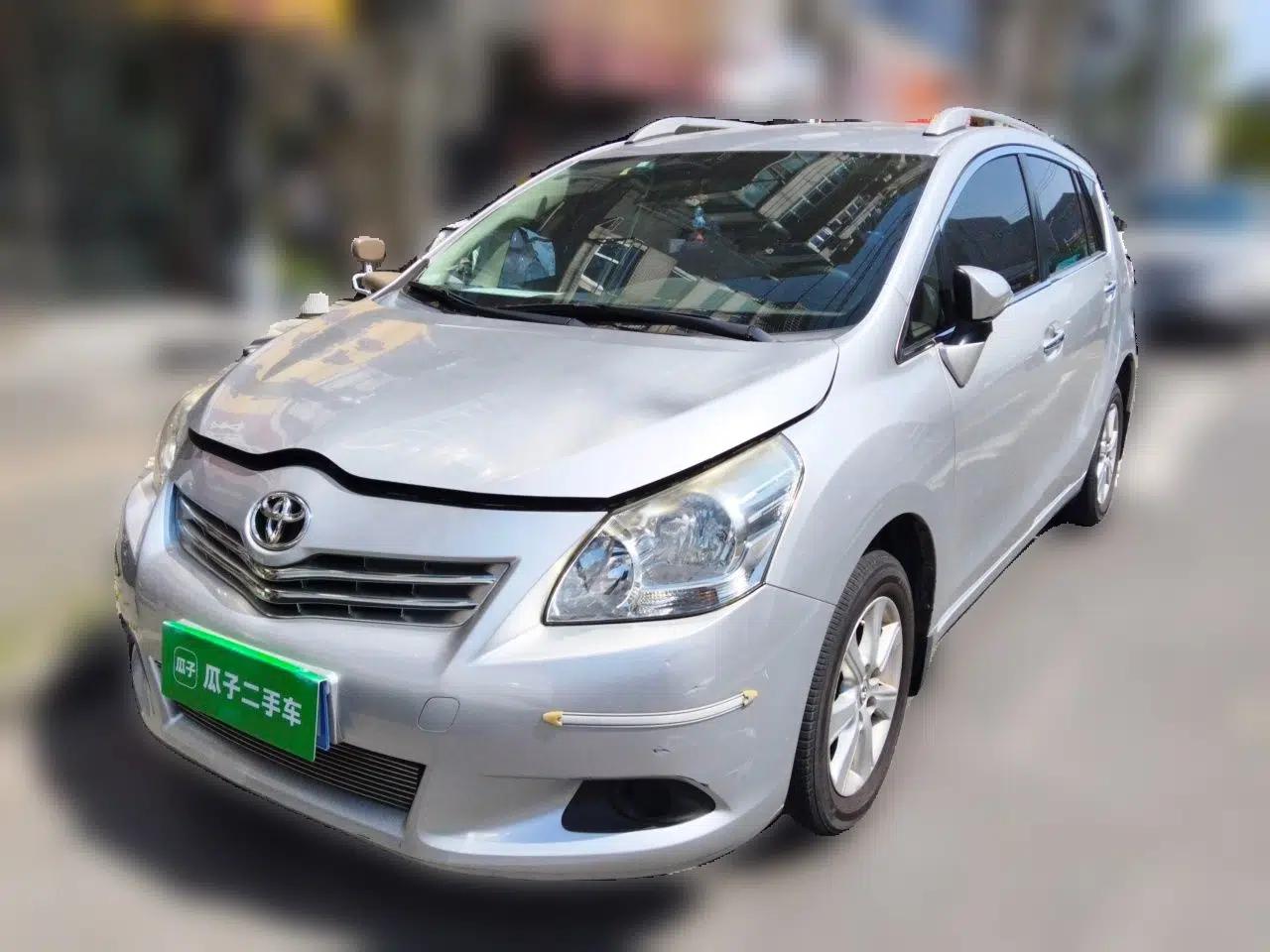 Toyota Verso 2014 Starlight 180E CVT Elite Edition — миниатюра 1