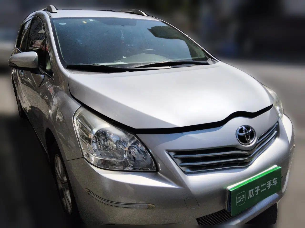 Toyota Verso 2014 Starlight 180E CVT Elite Edition — миниатюра 3