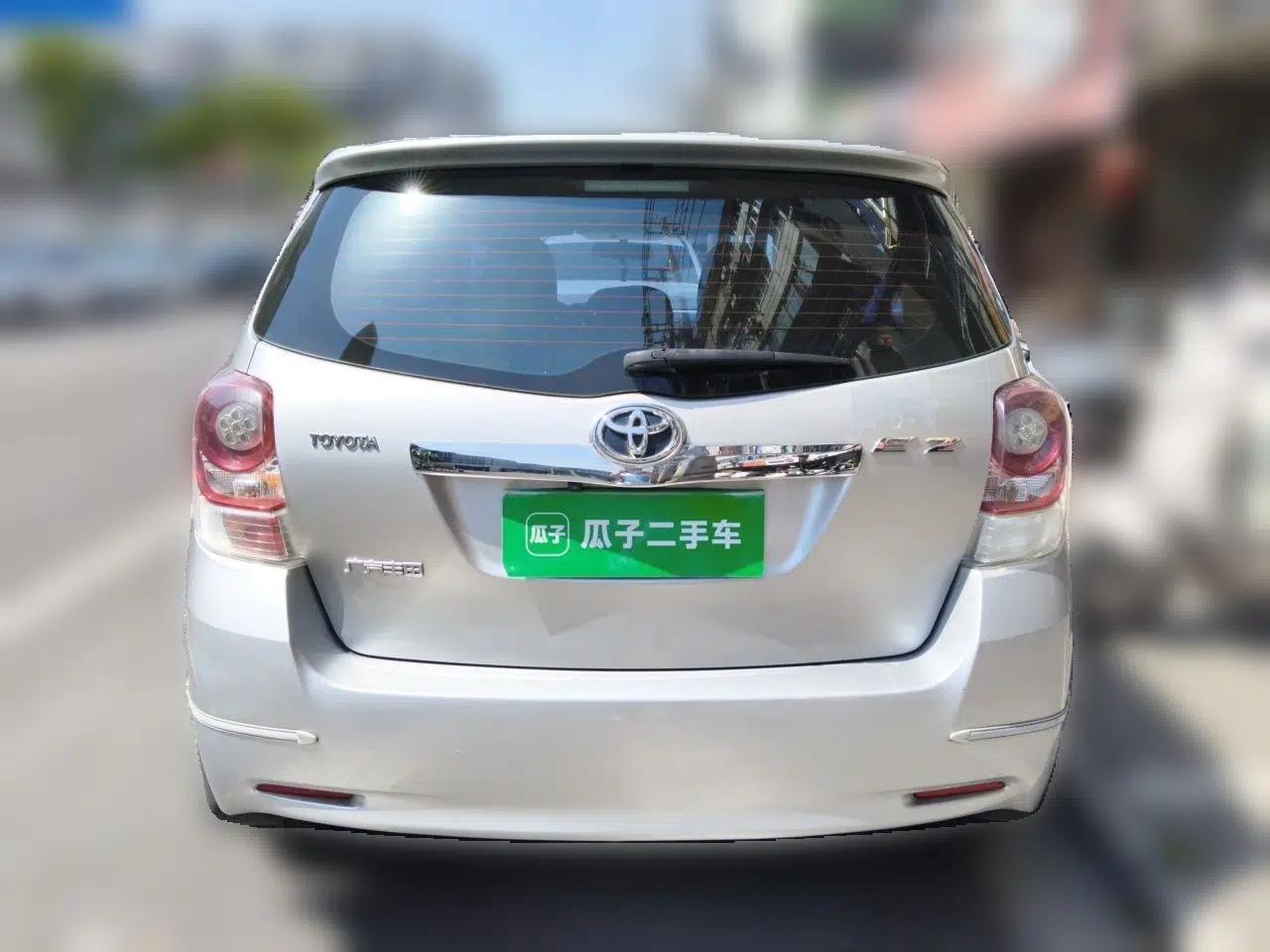 Toyota Verso 2014 Starlight 180E CVT Elite Edition — миниатюра 5