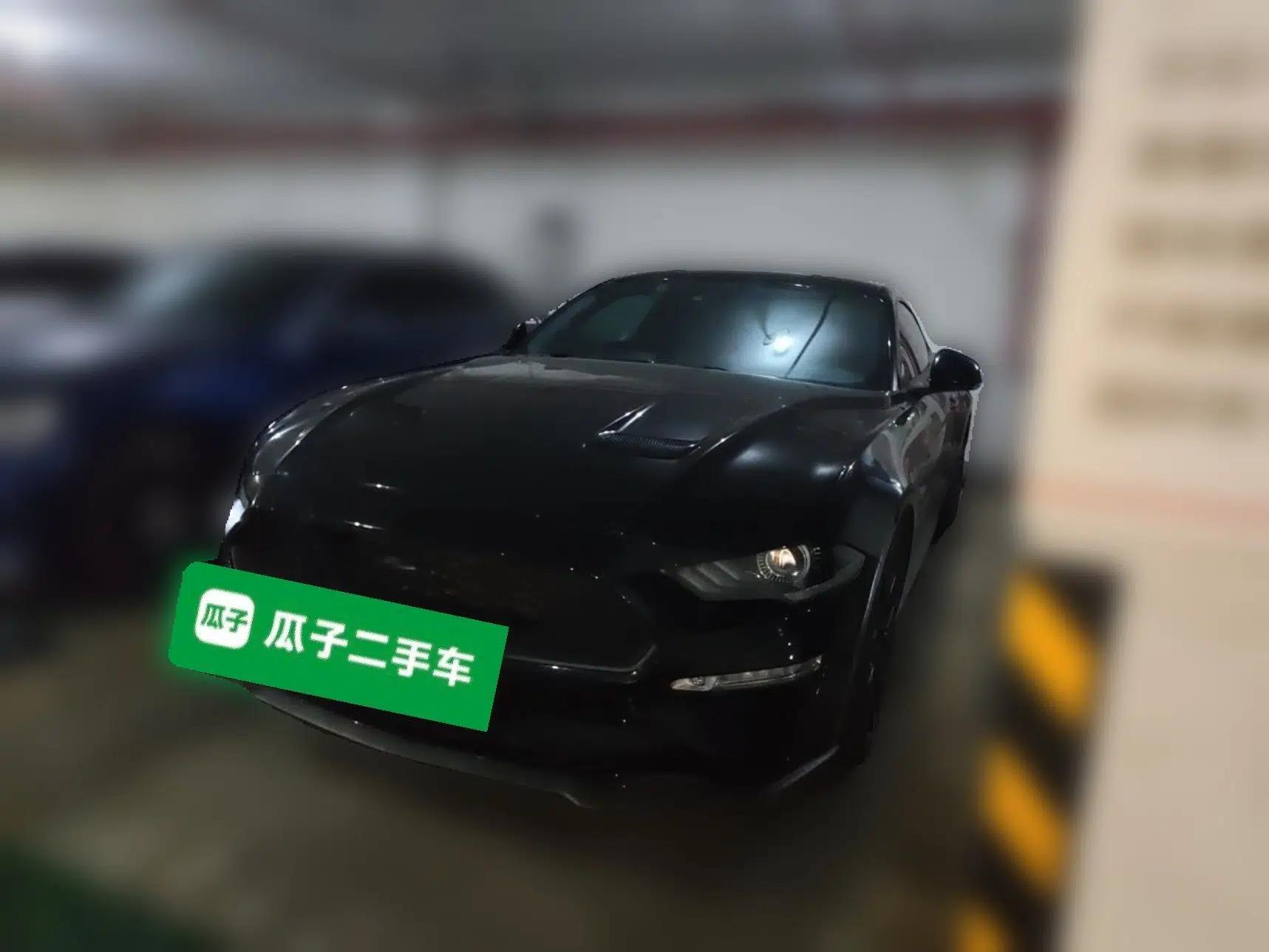 Ford Mustang 2019 2.3L EcoBoost Dark Knight Sport Edition — миниатюра 1