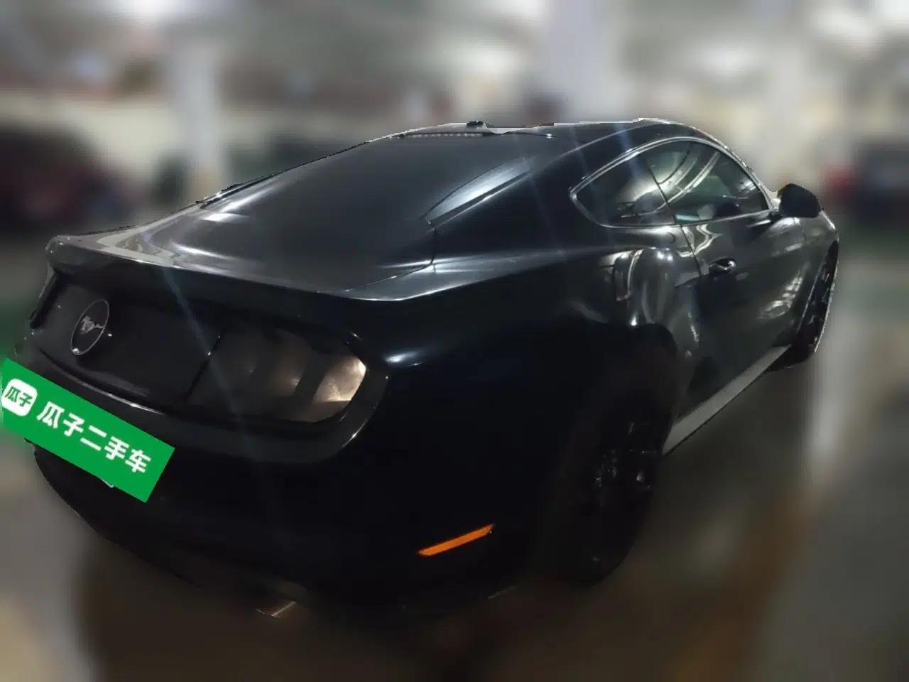 Ford Mustang 2019 2.3L EcoBoost Dark Knight Sport Edition — миниатюра 6