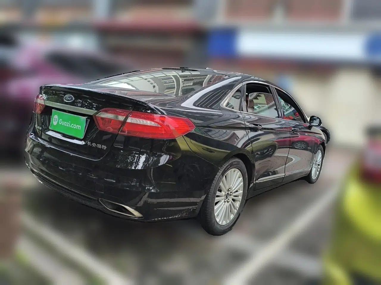 Ford Taurus 2017 Facelifted EcoBoost 245 Fashion Edition — миниатюра 6