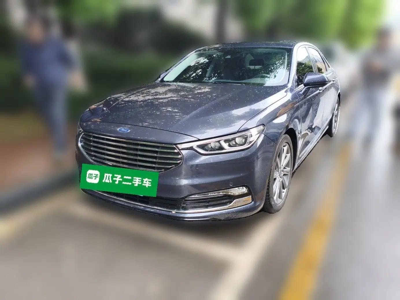 Ford Taurus 2019 EcoBoost 245 Premium Edition — миниатюра 1